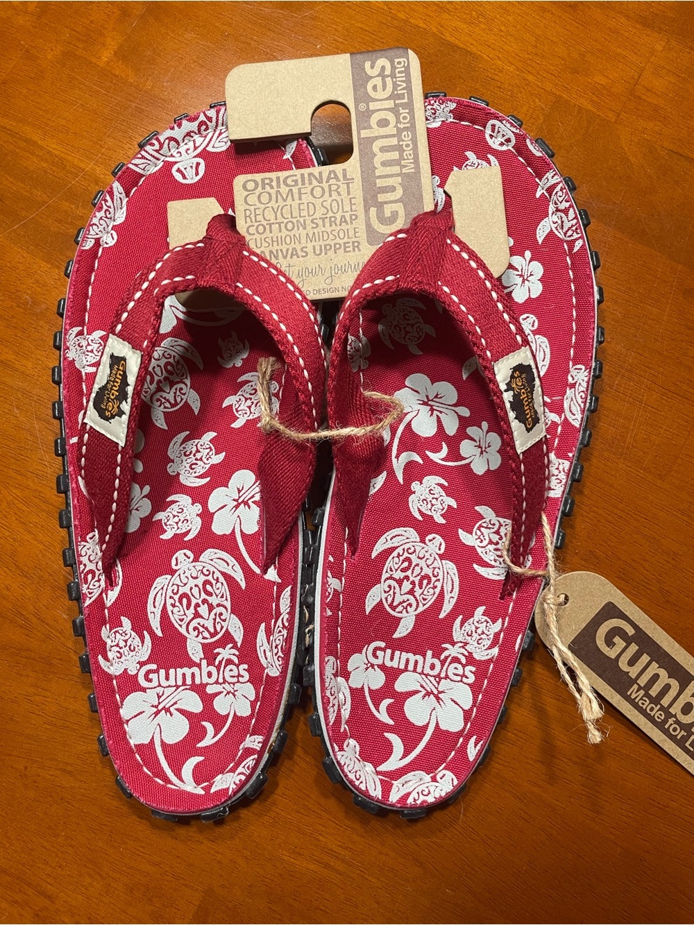 Men's Gumbies Islander Red Hawaiian Style Flip-Flop Sandals